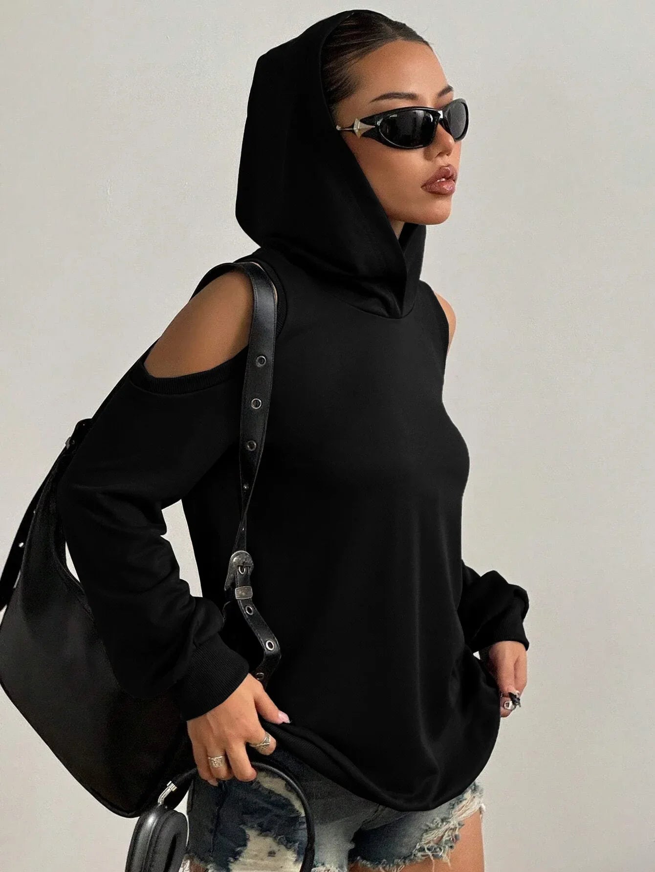 Camélia™ — Sweat élégant aux épaules ajourées