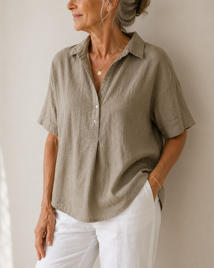 Daphne™ | Blouse avec col et détail de bouton