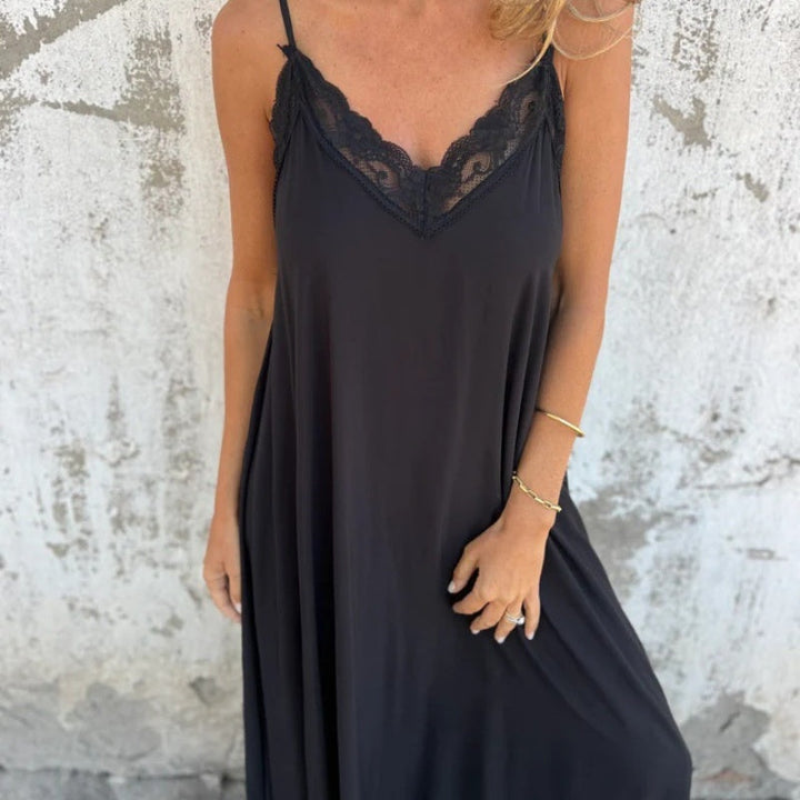 Coralie™ | Robe Maxi Élégante en Dentelle